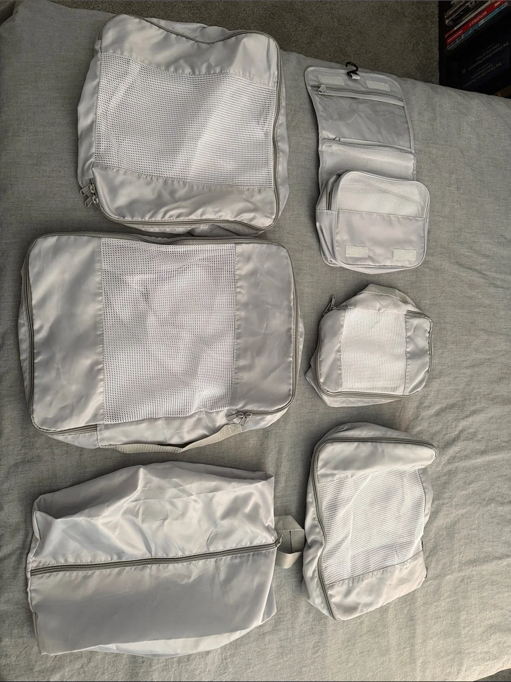 Set of 6 Gray Travel Packing Cubes and Pouches